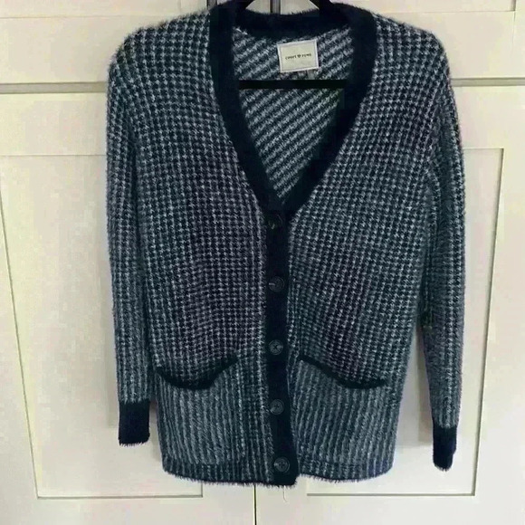 COURT & ROWE Sweaters - Court & Rowe Houndstooth Eyelash Cardigan